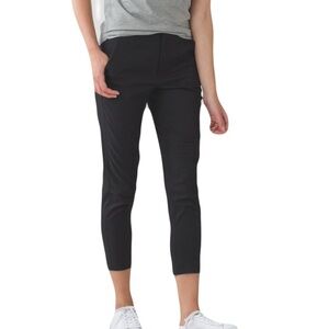 Lululemon Women’s &go City Trek Trouser
Black Sz 6